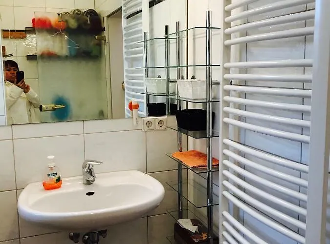 Apartment Luxury Near Media Harbour Dusseldorf