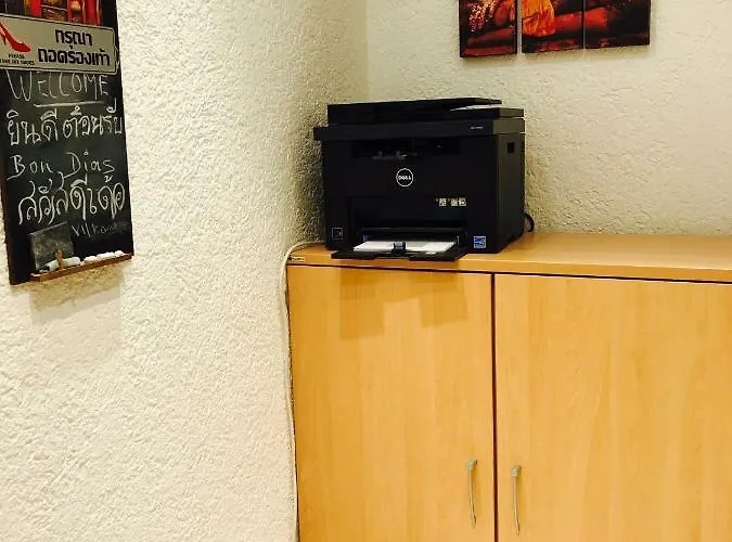 Luxury Near Media Harbour Apartment *