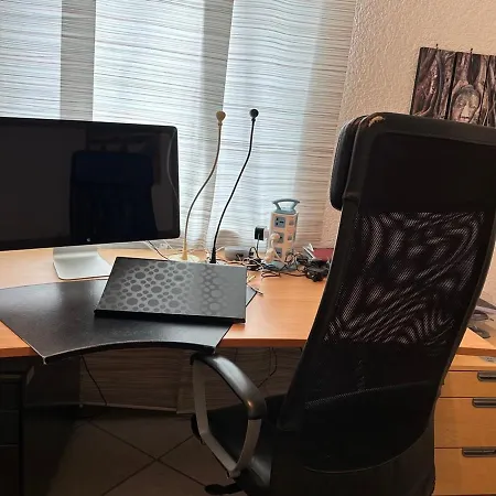 Luxury Near Media Harbour アパート *