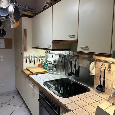 Luxury Near Media Harbour アパート