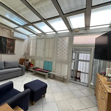 Apartment Luxury Near Media Harbour