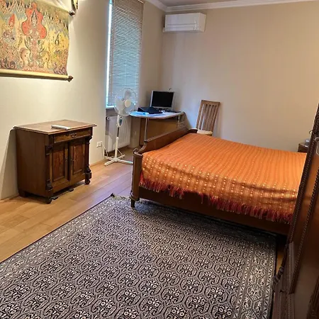 Luxury Near Media Harbour Apartment *