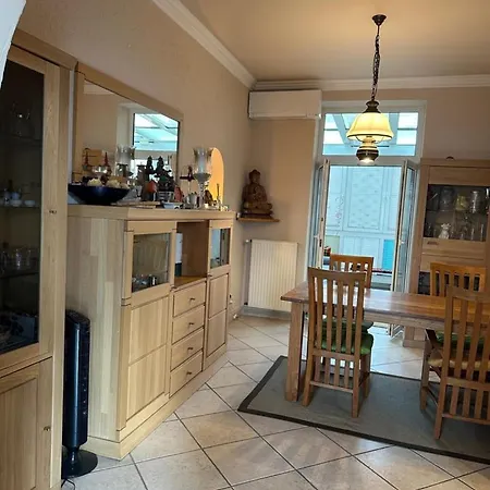 Luxury Near Media Harbour デュッセルドルフ