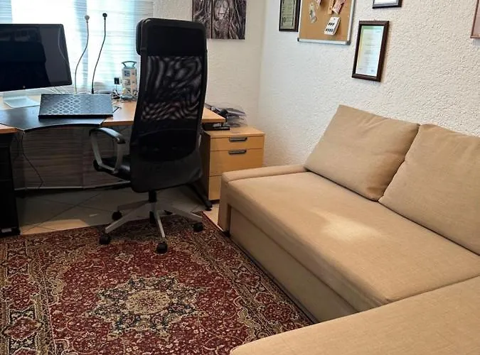 Luxury Near Media Harbour دوسلدورف