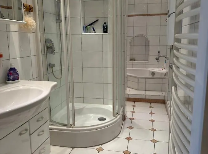 Luxury Near Media Harbour