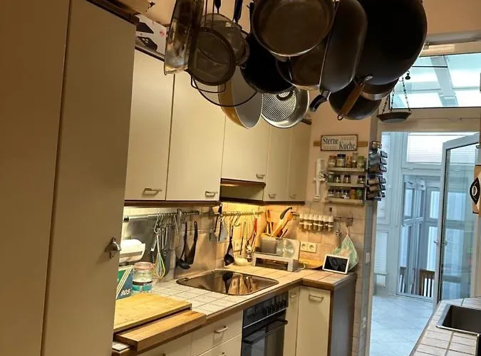 Luxury Near Media Harbour