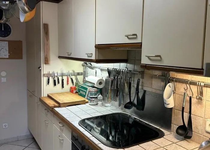 Luxury Near Media Harbour Daire