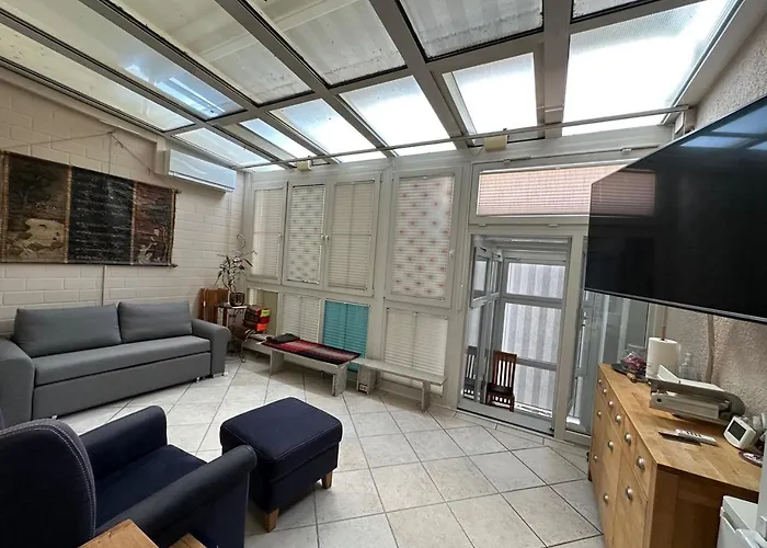 Daire Luxury Near Media Harbour